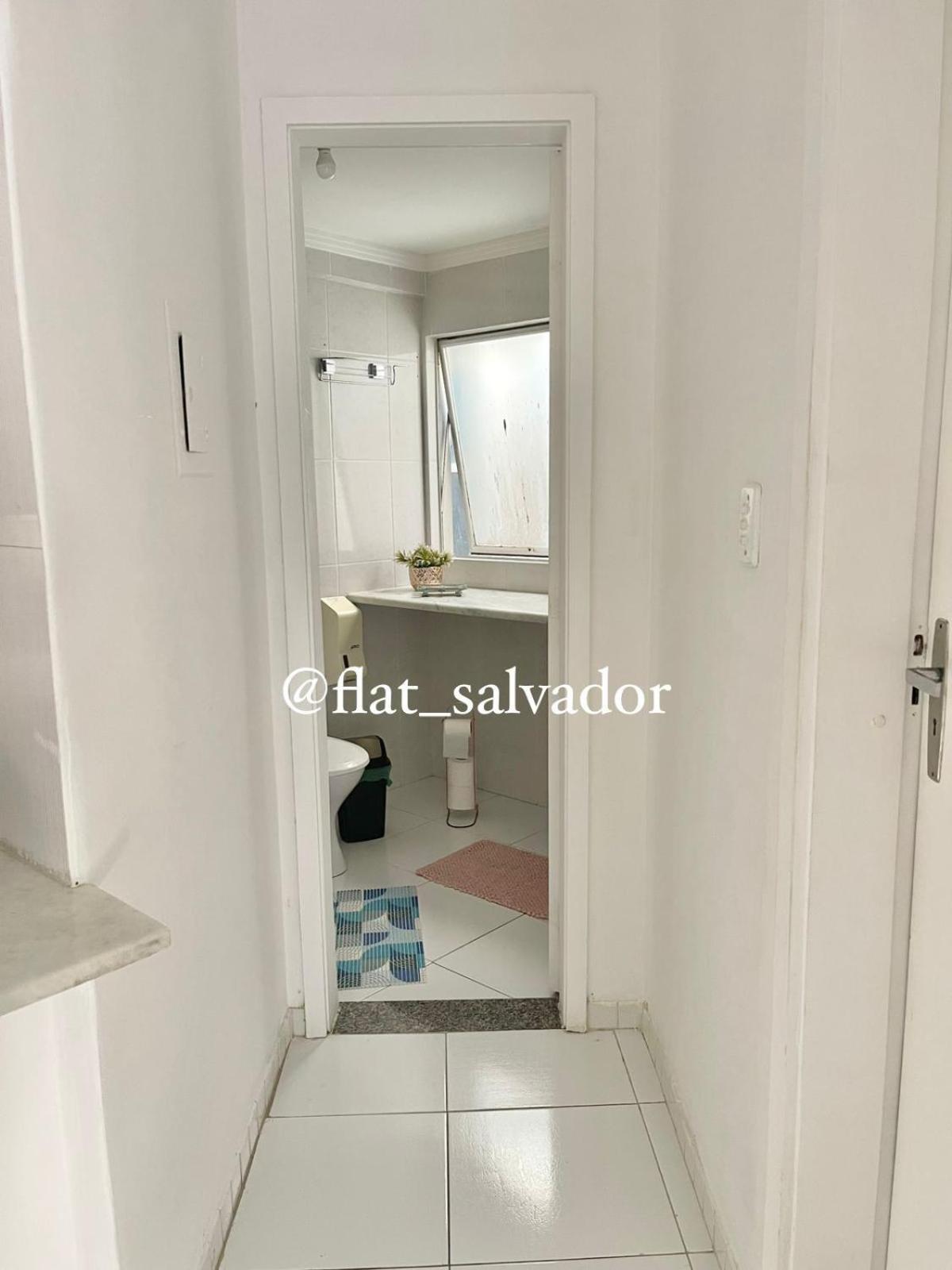 Flat Jardim De Alah Completo Beira Mar Piscina Salvador